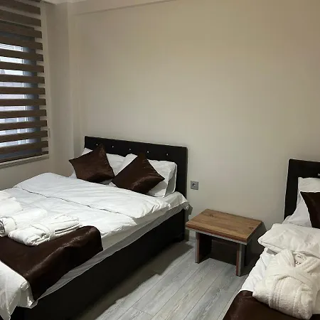 Hotel Vatan House