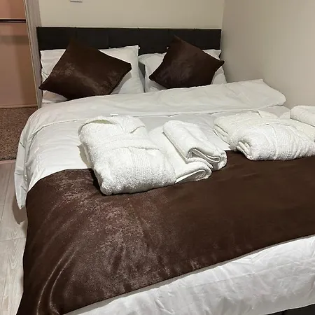 Vatan House Hotel *