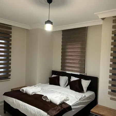 Hotel Vatan House